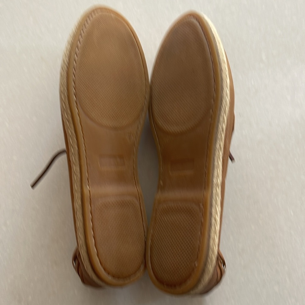 NWOT Bloomingdale’s brand Men’s tan supple leather espadrille boat shoe size 11. - Picture 7 of 10
